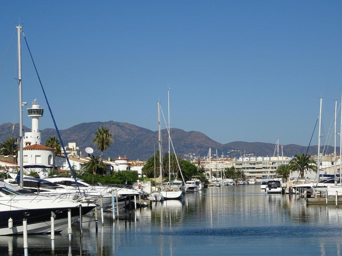 Empuriabrava Apartaments Nº6 Eksteriør billede